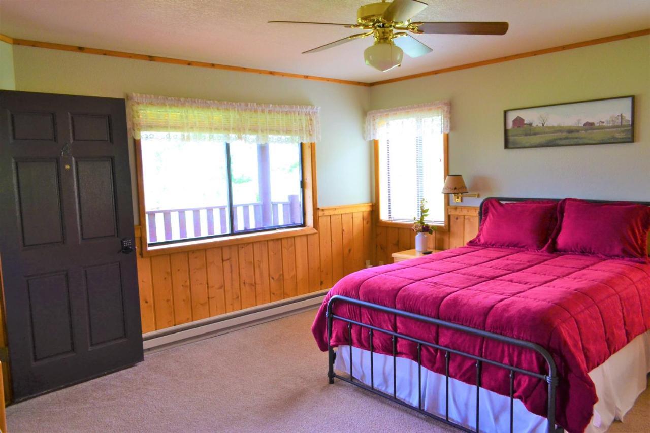 Twin Peaks Guest Ranch Villa Salmon Ngoại thất bức ảnh