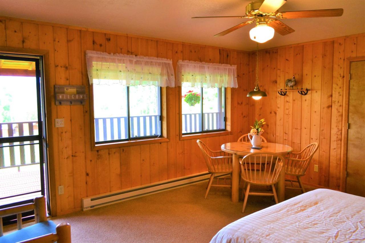 Twin Peaks Guest Ranch Villa Salmon Ngoại thất bức ảnh